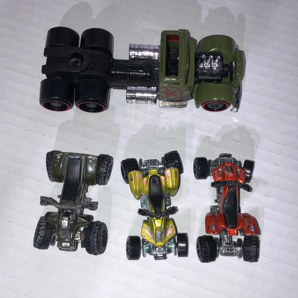 Hot Wheel Rugged Off-Road Toy Vehicle Set‎ (3) 4-Wheelers & (1) Semi Truck